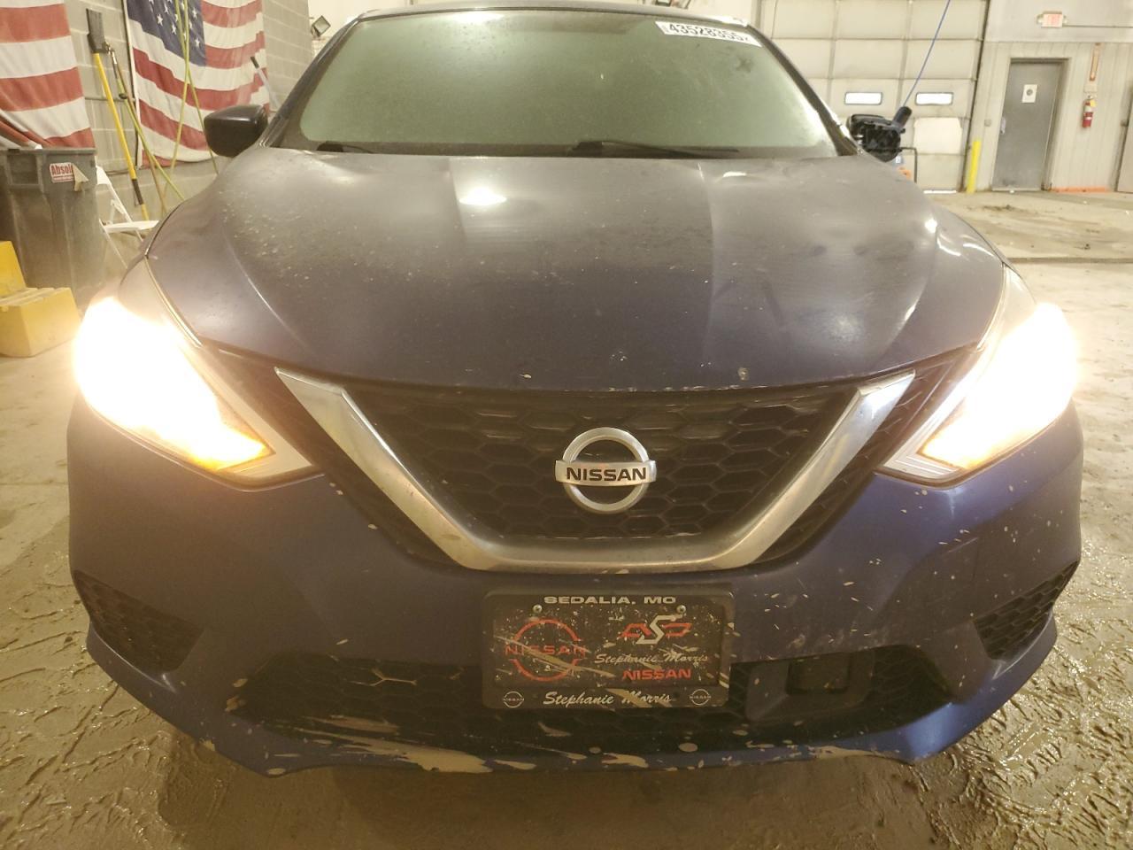 2018 Nissan Sentra S - Фото 5