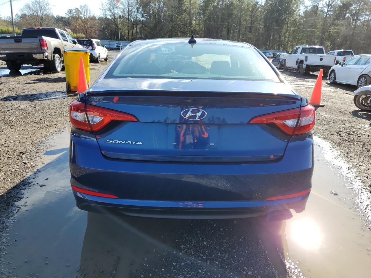 2017 Hyundai Sonata - Фото 6