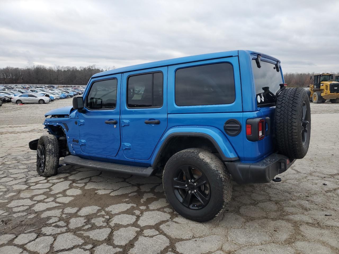 2022 Jeep Wrangler Unlimited Sahara - Фото 2