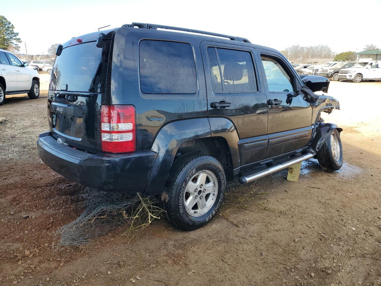 2010 Jeep Liberty Sport - Image 3