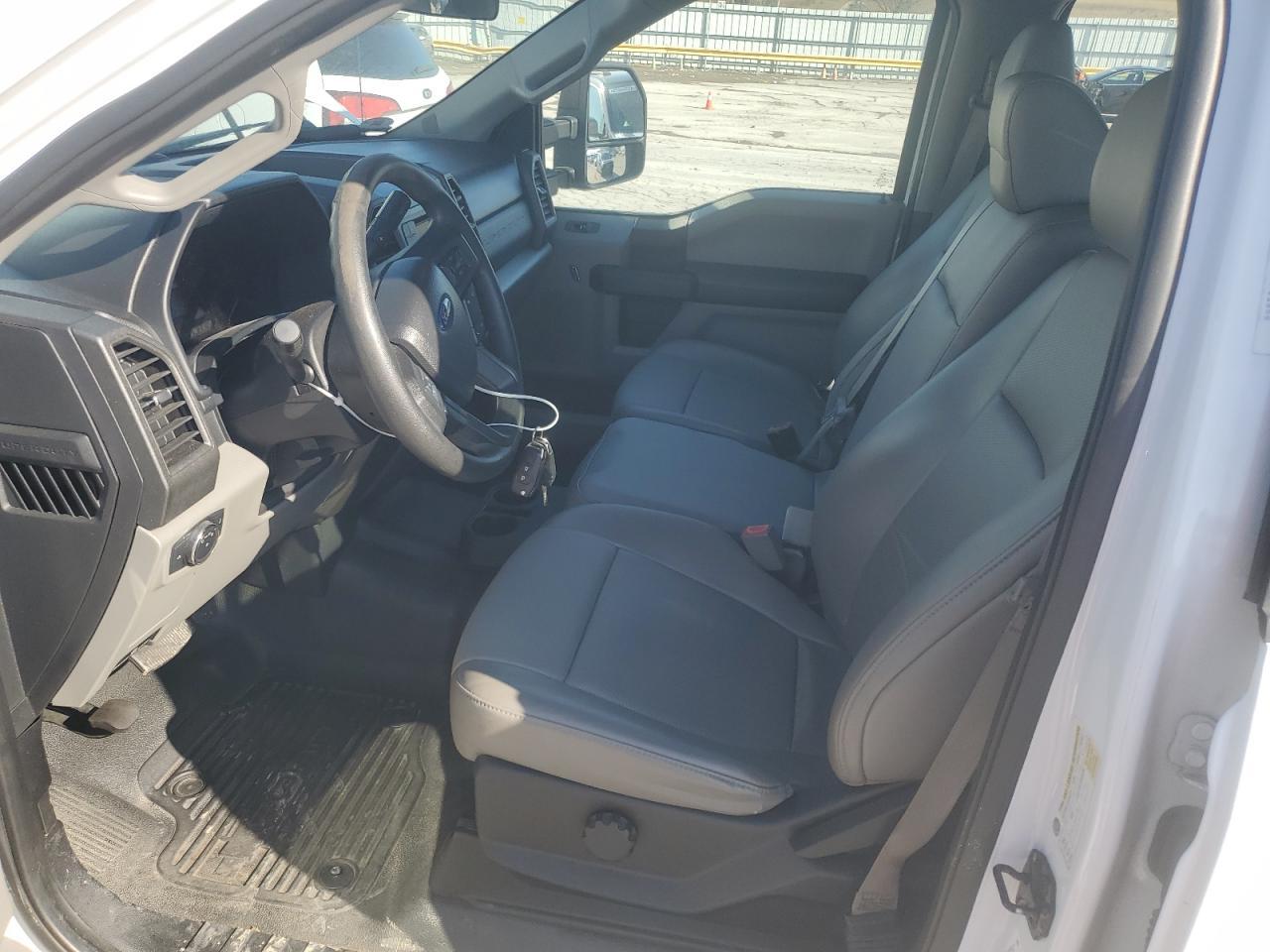 2019 Ford F250 Super Duty - Фото 7