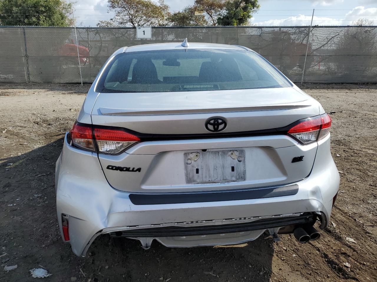 2022 Toyota Corolla Se - Фото 6