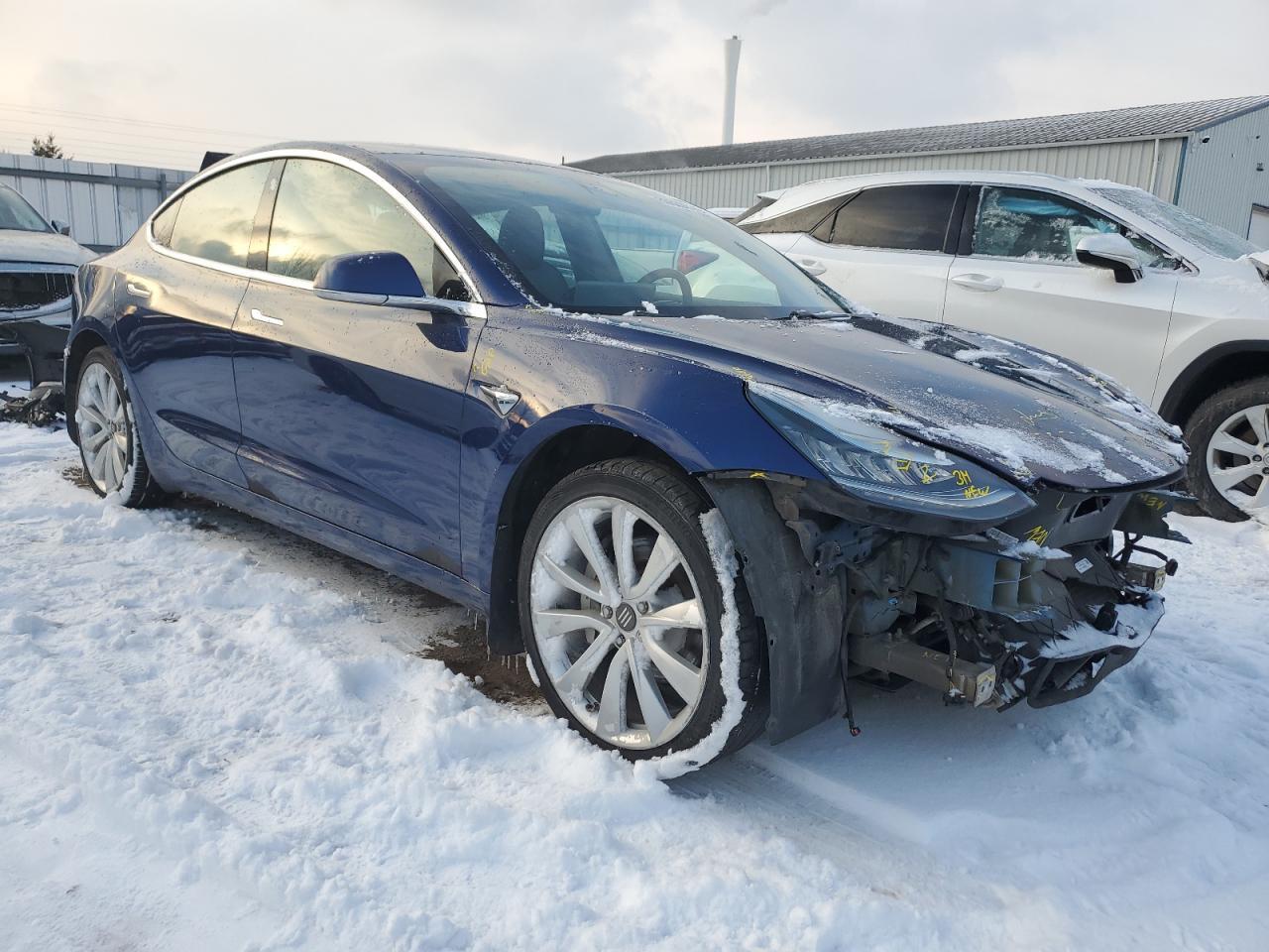 2020 Tesla Model 3 - Фото 4