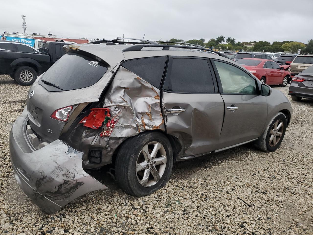2010 Nissan Murano S - Фото 3