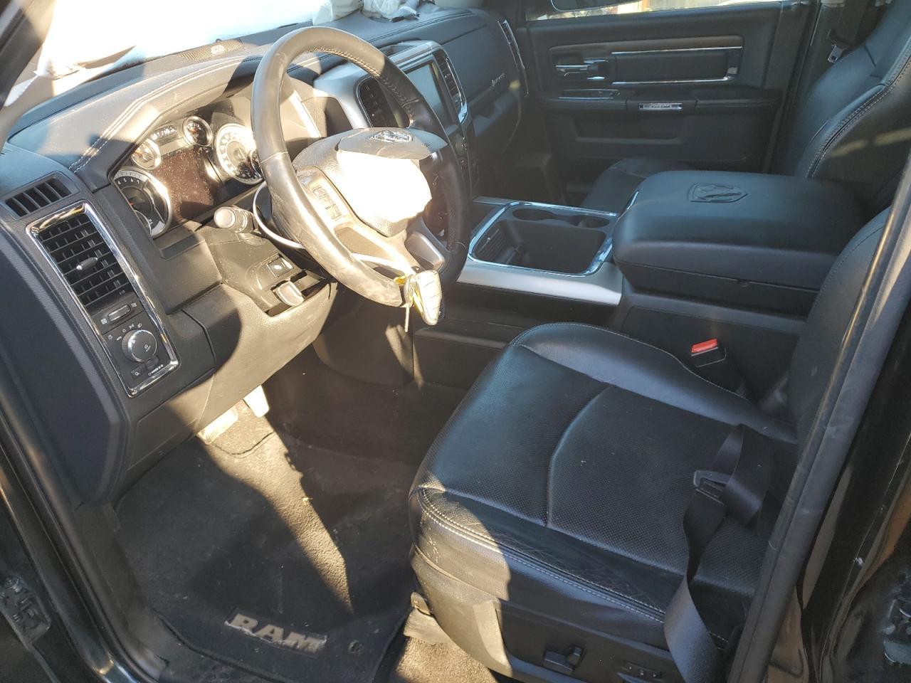 2017 Ram 1500 Laramie - Image 7