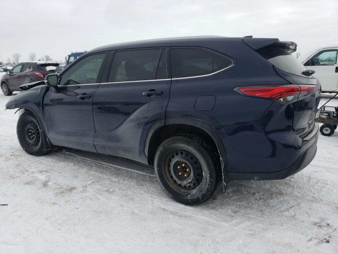 2022 Toyota Highlander Xle - Фото 2