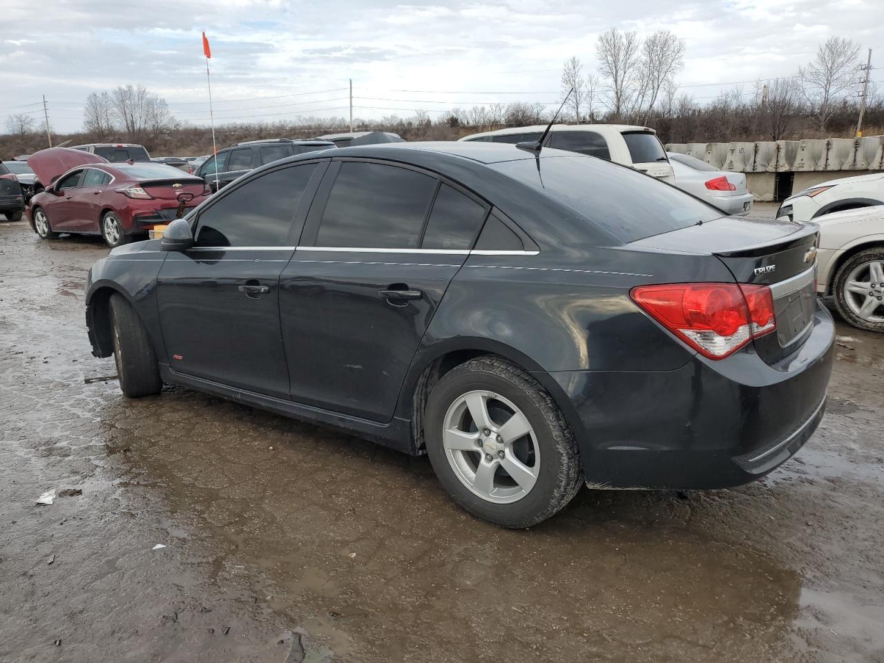2014 Chevrolet Cruze Lt - Image 2