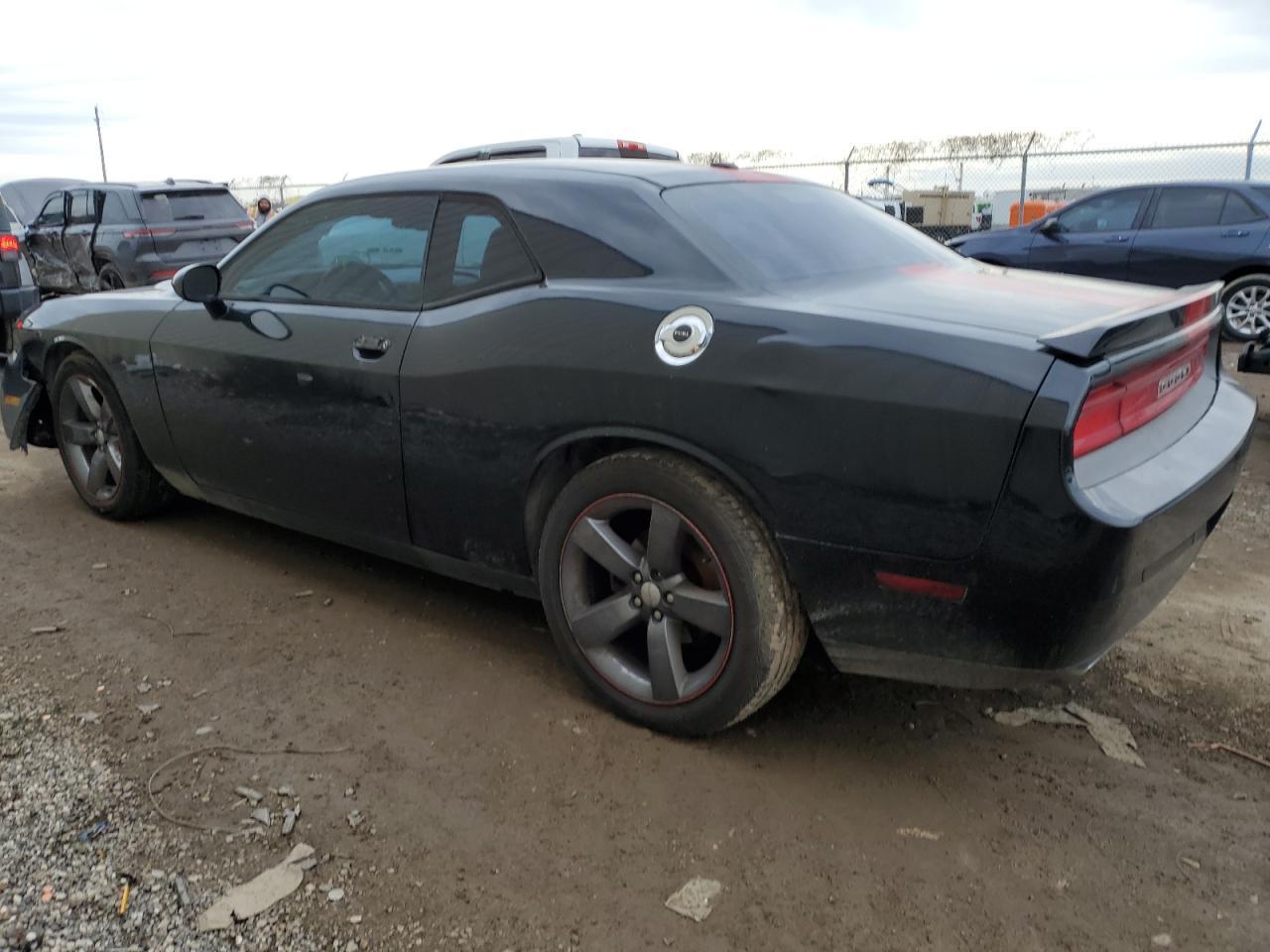 2014 Dodge Challenger Sxt - Фото 2