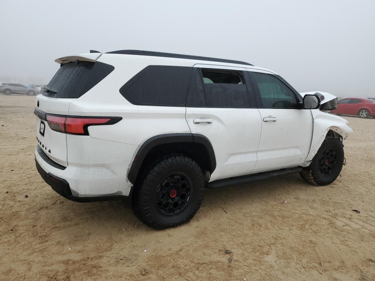 2023 Toyota Sequoia Sr5 - Image 3