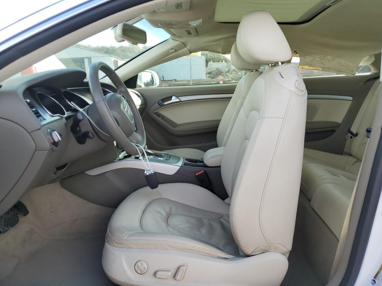 2011 Audi A5 Premium Plus - Фото 7