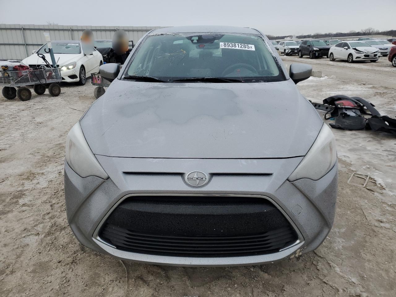 2016 Toyota Scion Ia - Фото 5