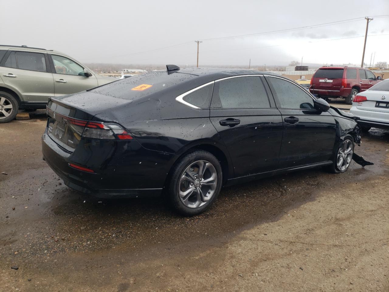2023 Honda Accord Hyb - Image 3