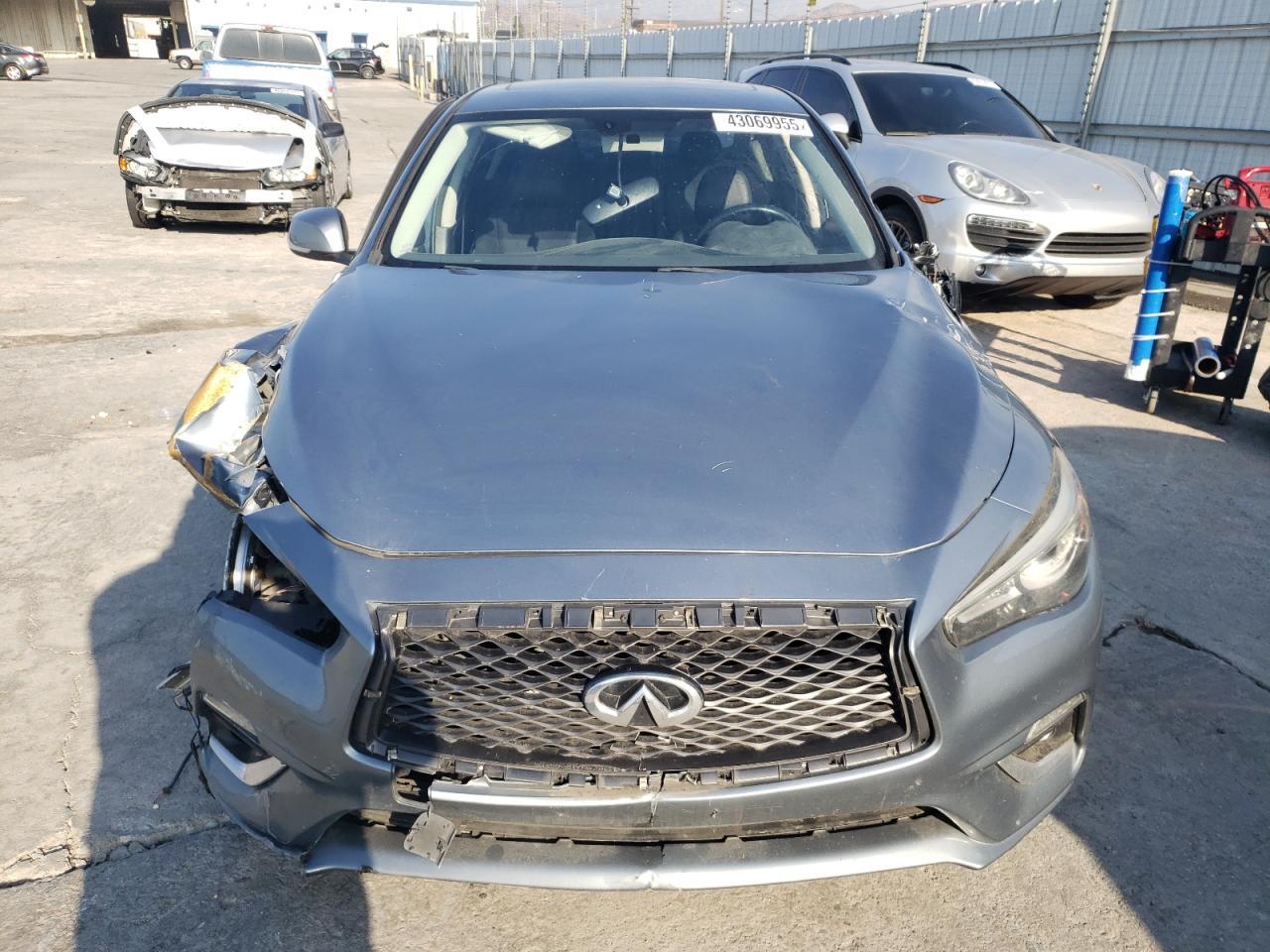 2018 Infiniti Q50 Luxe - Фото 5