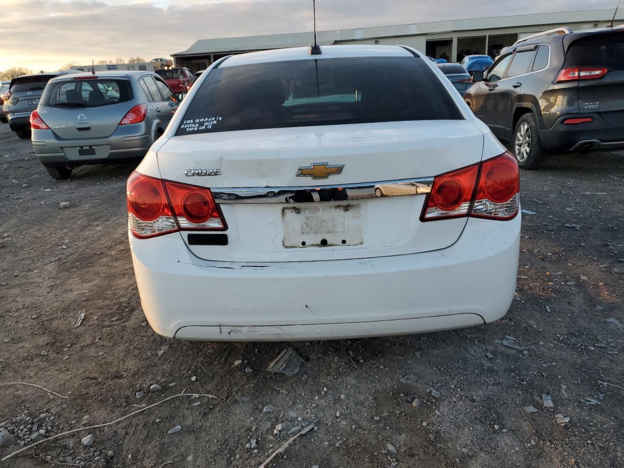 2015 Chevrolet Cruze Ls - Фото 6