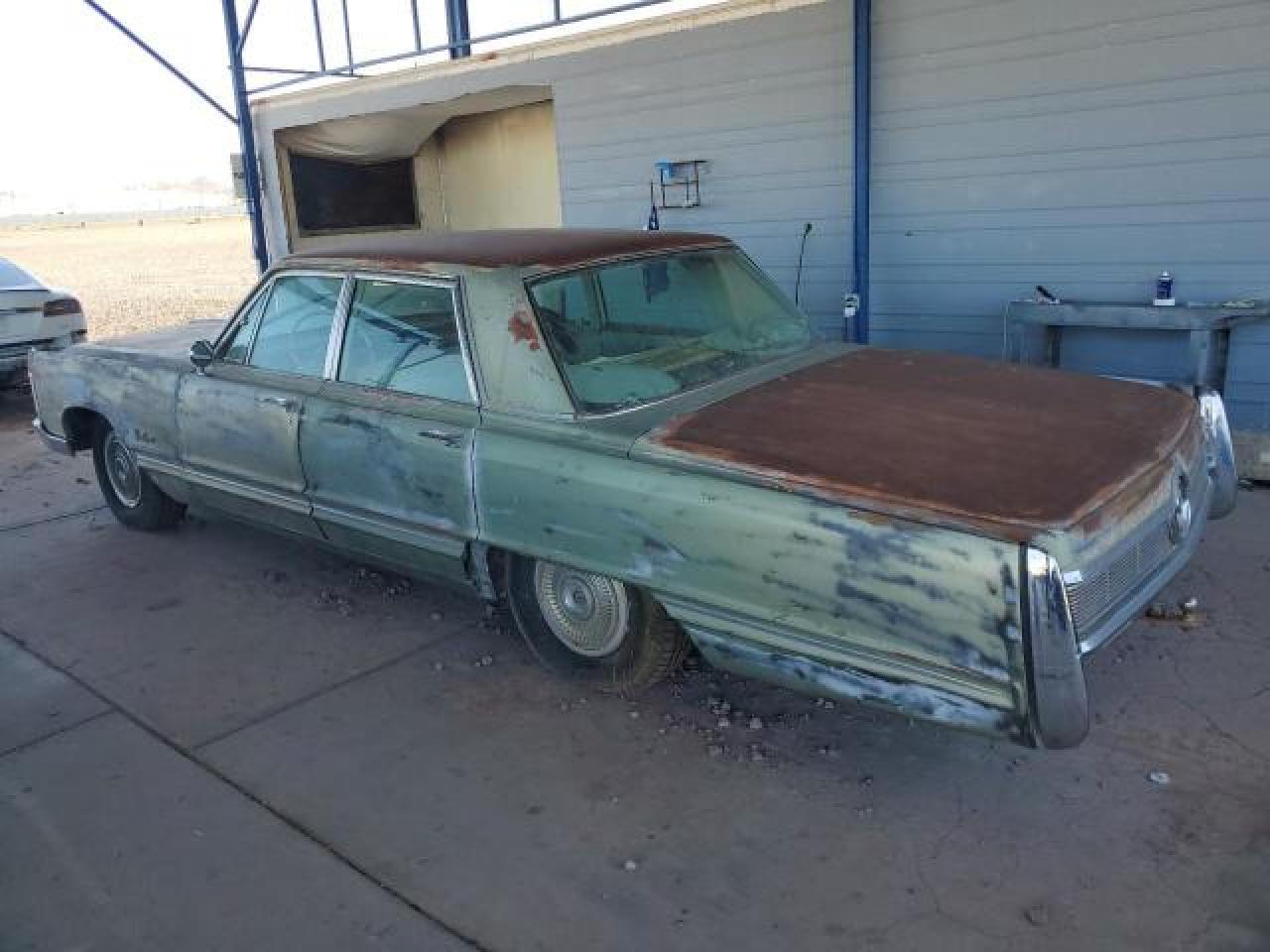 1967 Chrysler Imperial - Фото 2