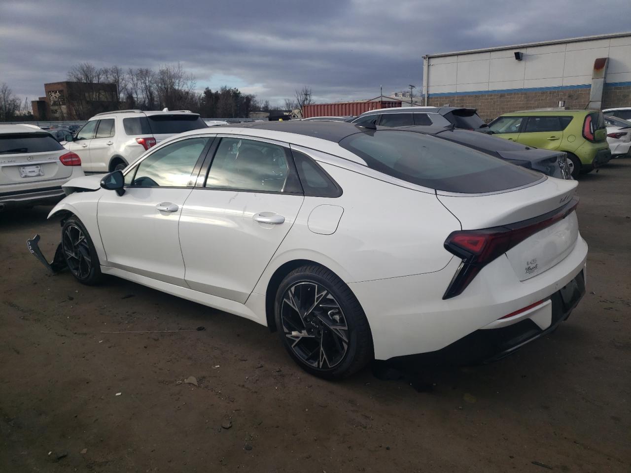 2025 Kia K5 Gt Line - Фото 2