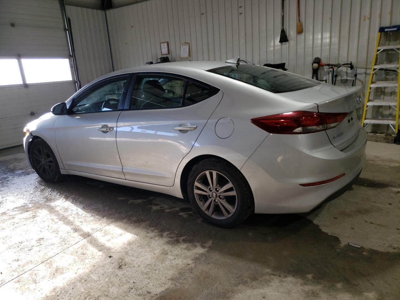 2017 Hyundai Elantra Se - Фото 2