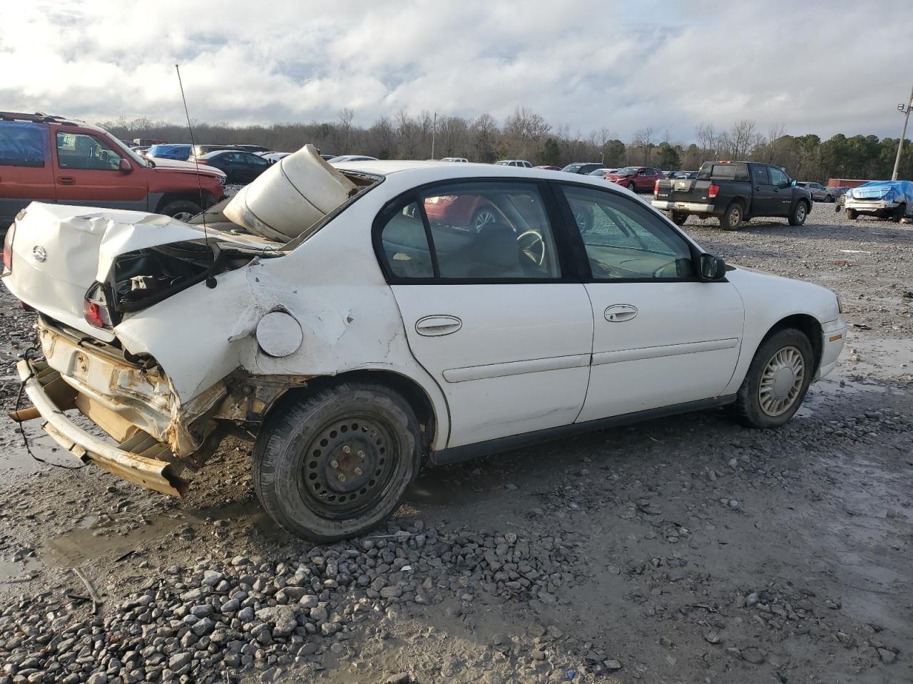 2005 Chevrolet Classic - Фото 3