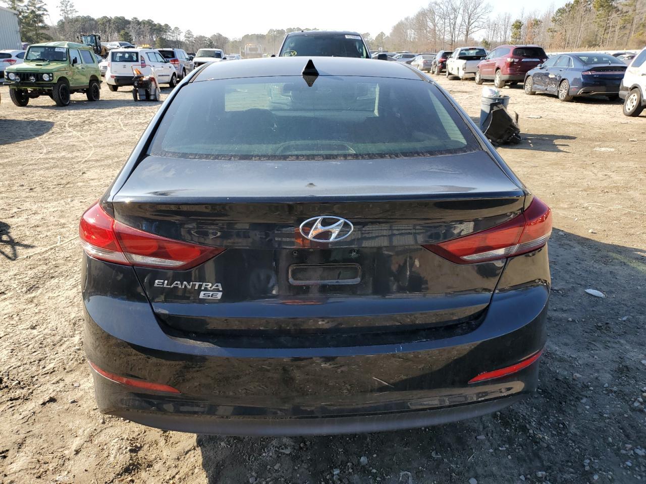 2018 Hyundai Elantra Se - Фото 6