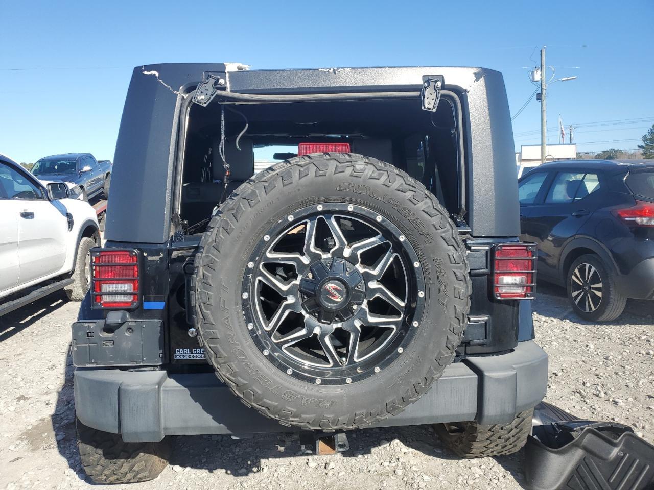 2007 Jeep Wrangler Sahara - Фото 6