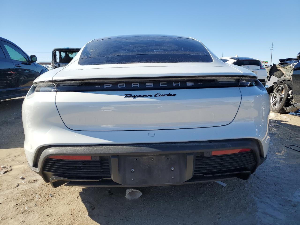 2020 Porsche Taycan Turbo - Фото 6