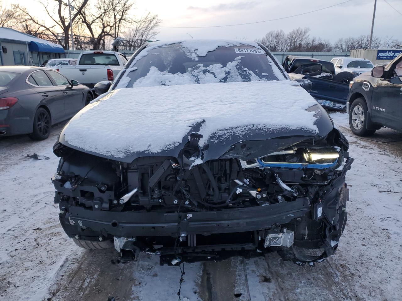 2025 BMW Ix xDrive50 - Image 5