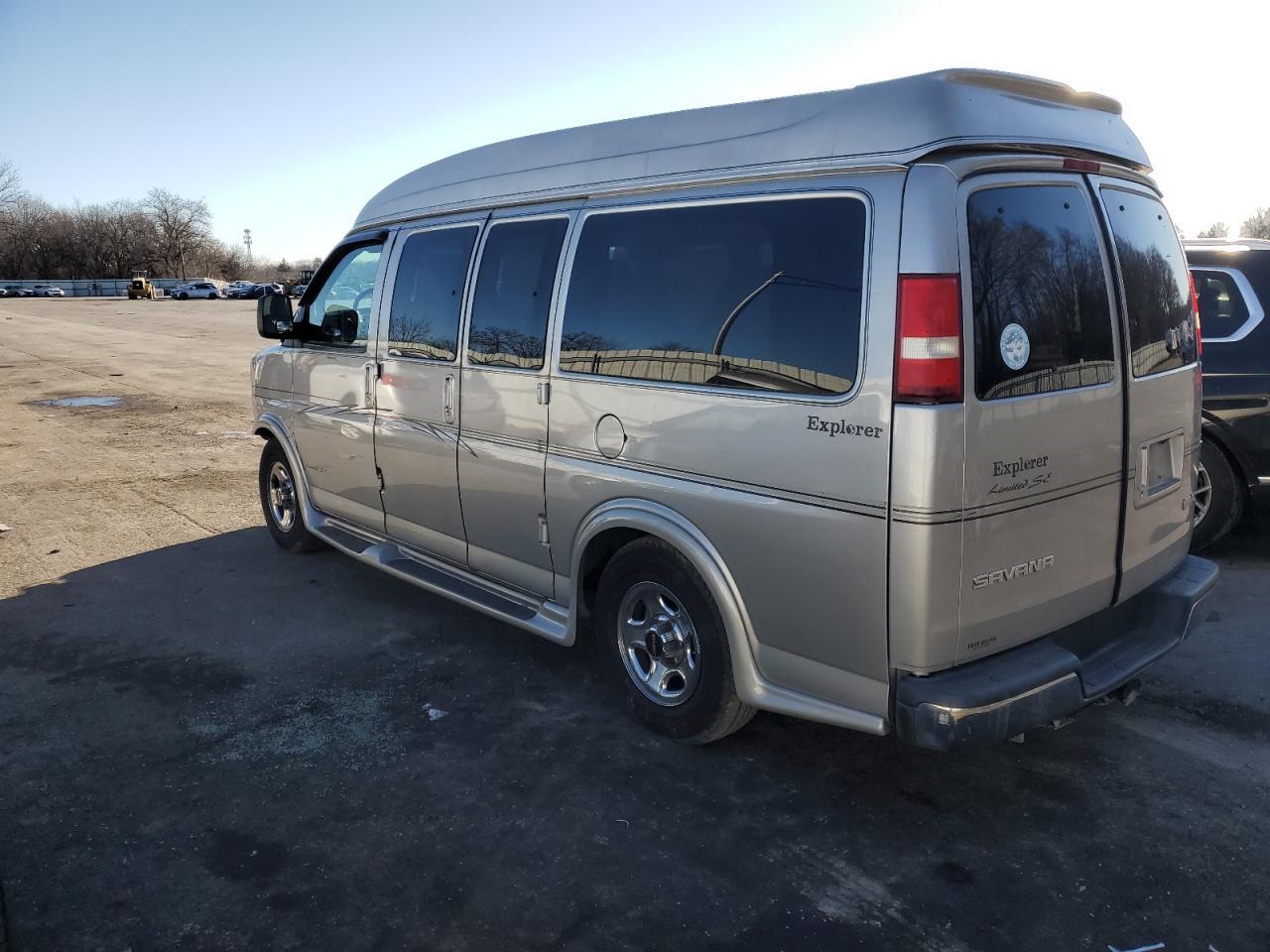 2005 GMC Savana Rv G1500 - Image 3