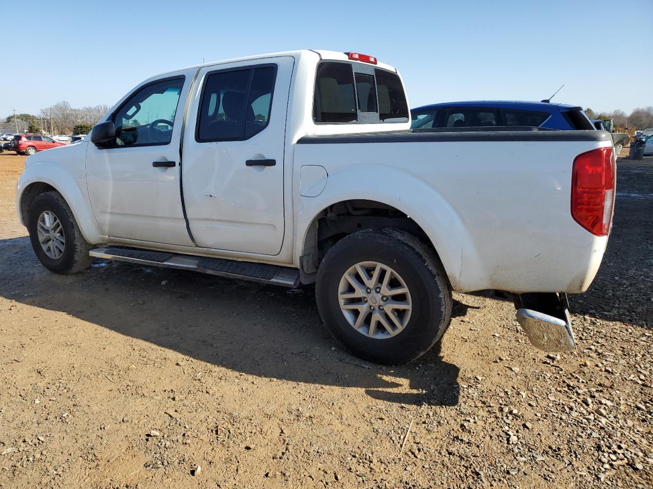 2016 Nissan Frontier S - Image 2