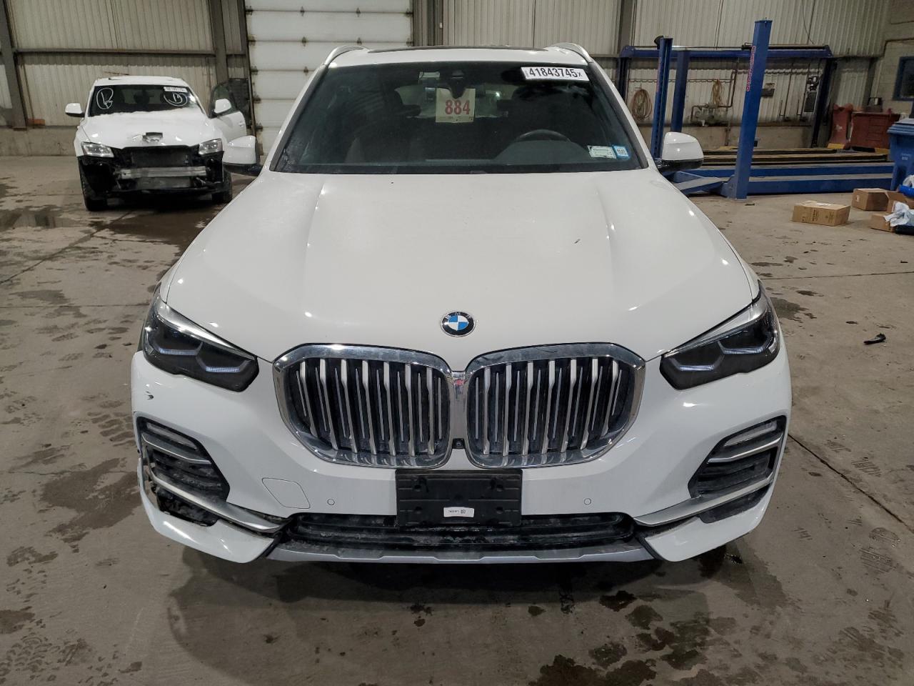 2021 BMW X5 xDrive40I - Фото 5
