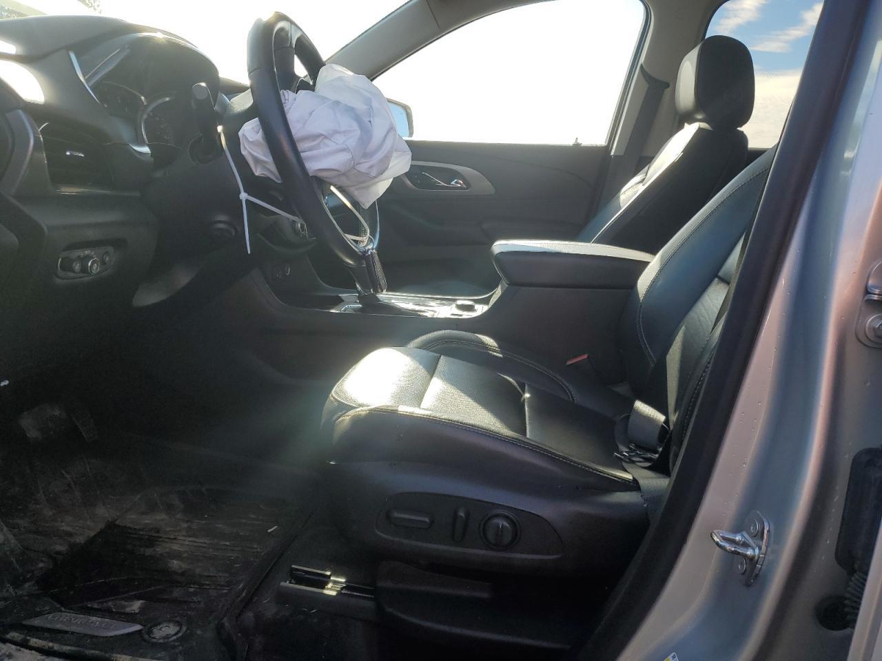 2020 Chevrolet Traverse Premier - Фото 7