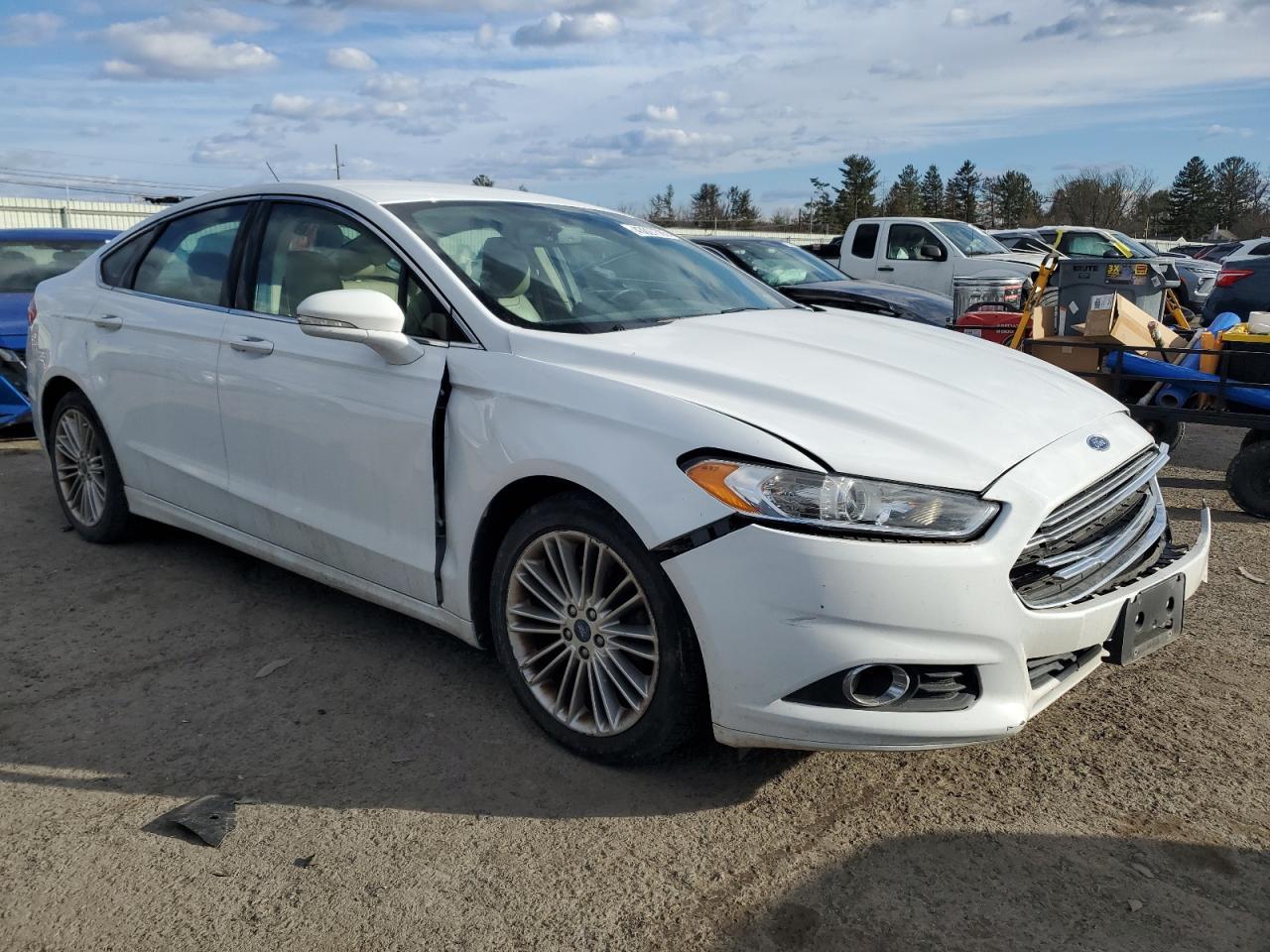 2014 Ford Fusion Se - Фото 4