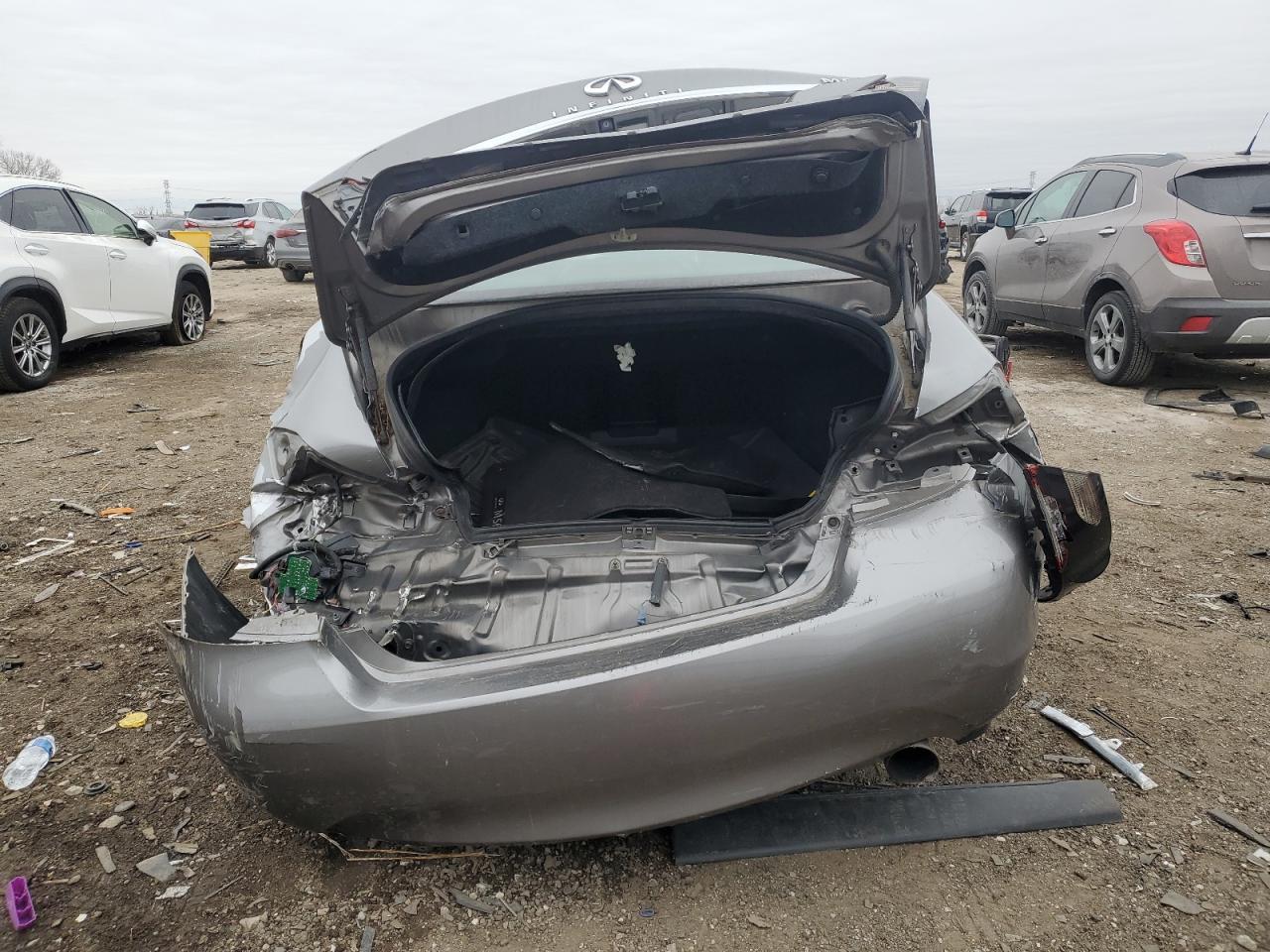 2012 Infiniti M56 X - Фото 6