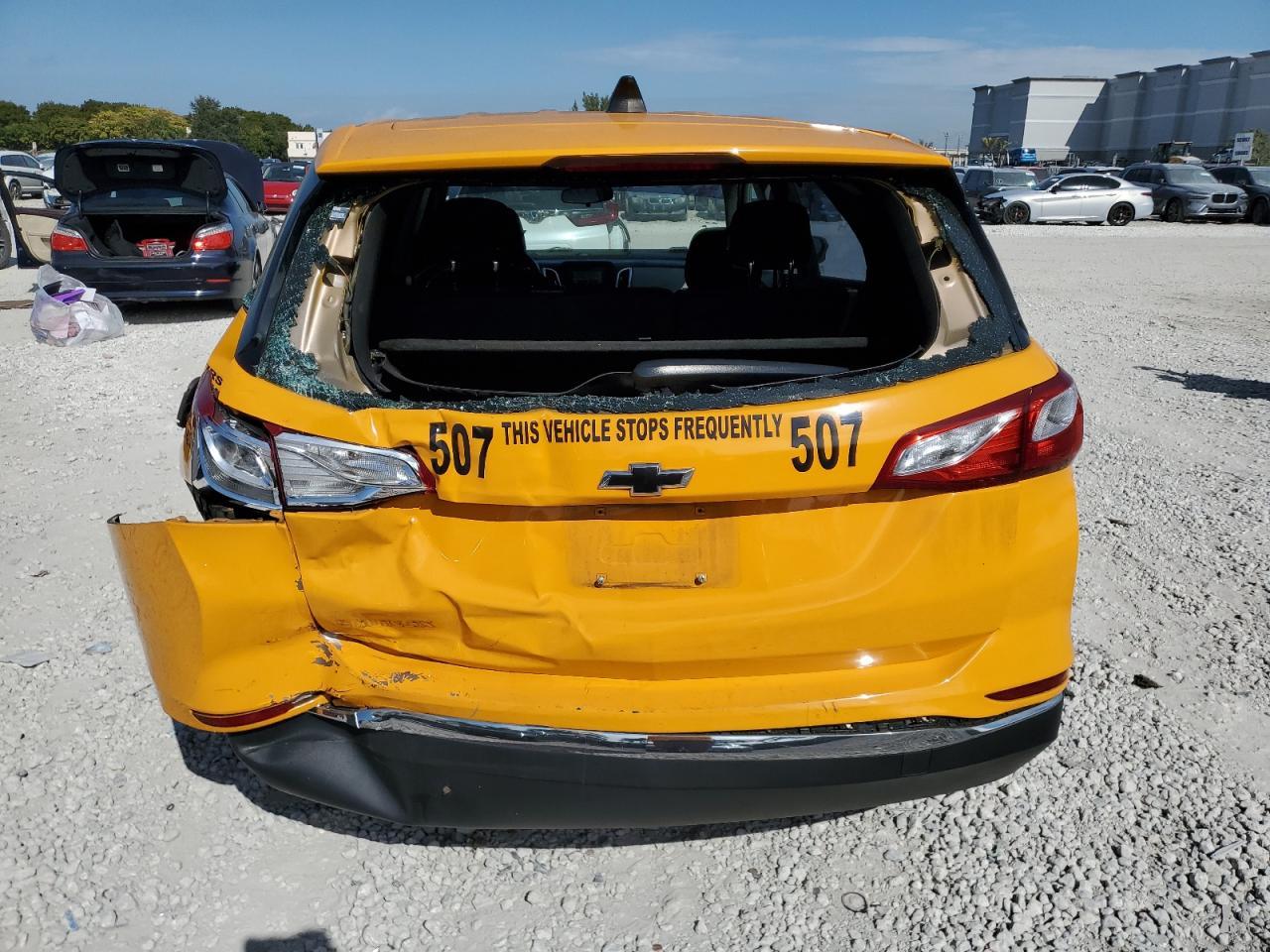 2018 Chevrolet Equinox Ls - Фото 6