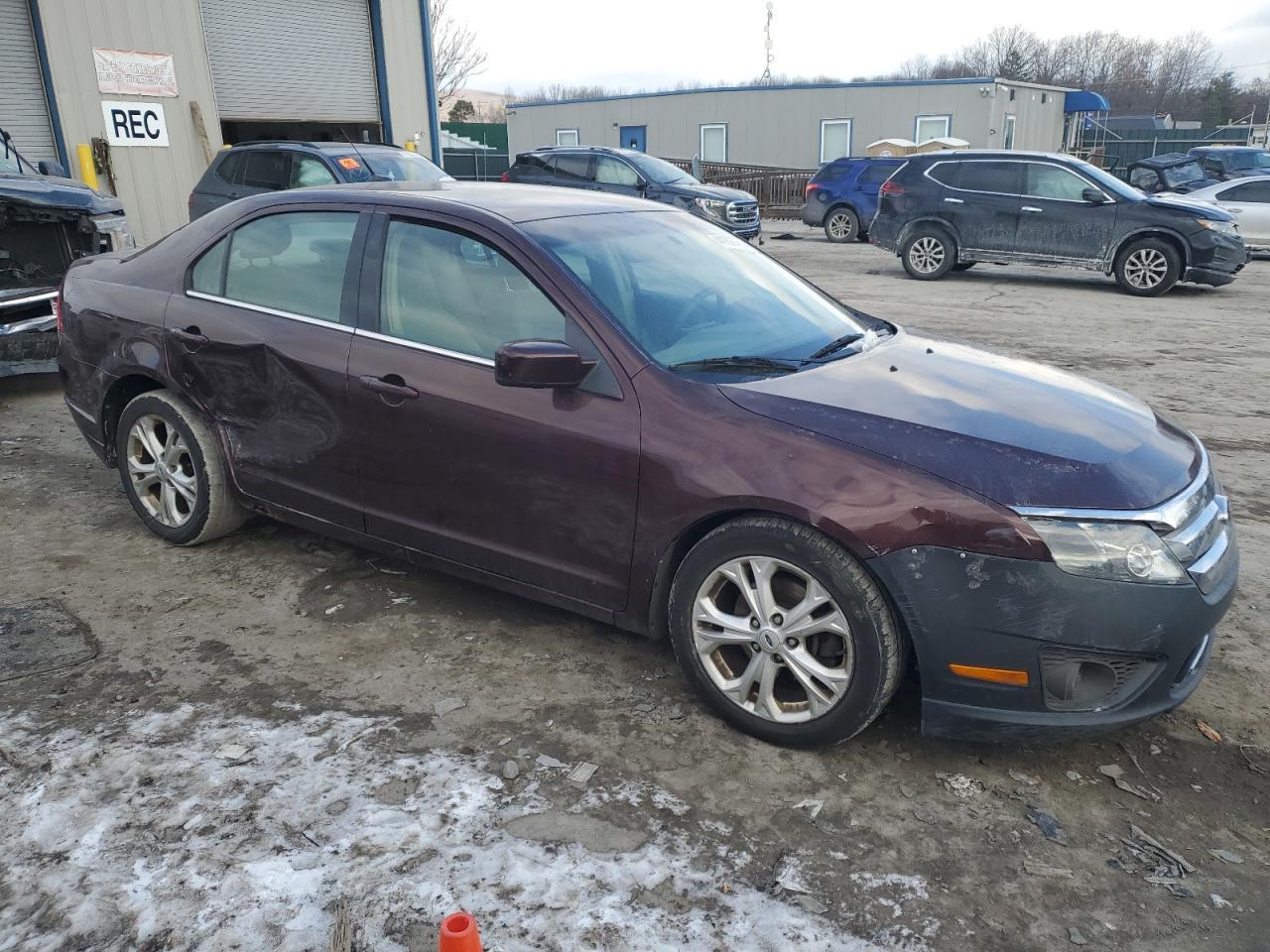 2012 Ford Fusion Se - Image 4