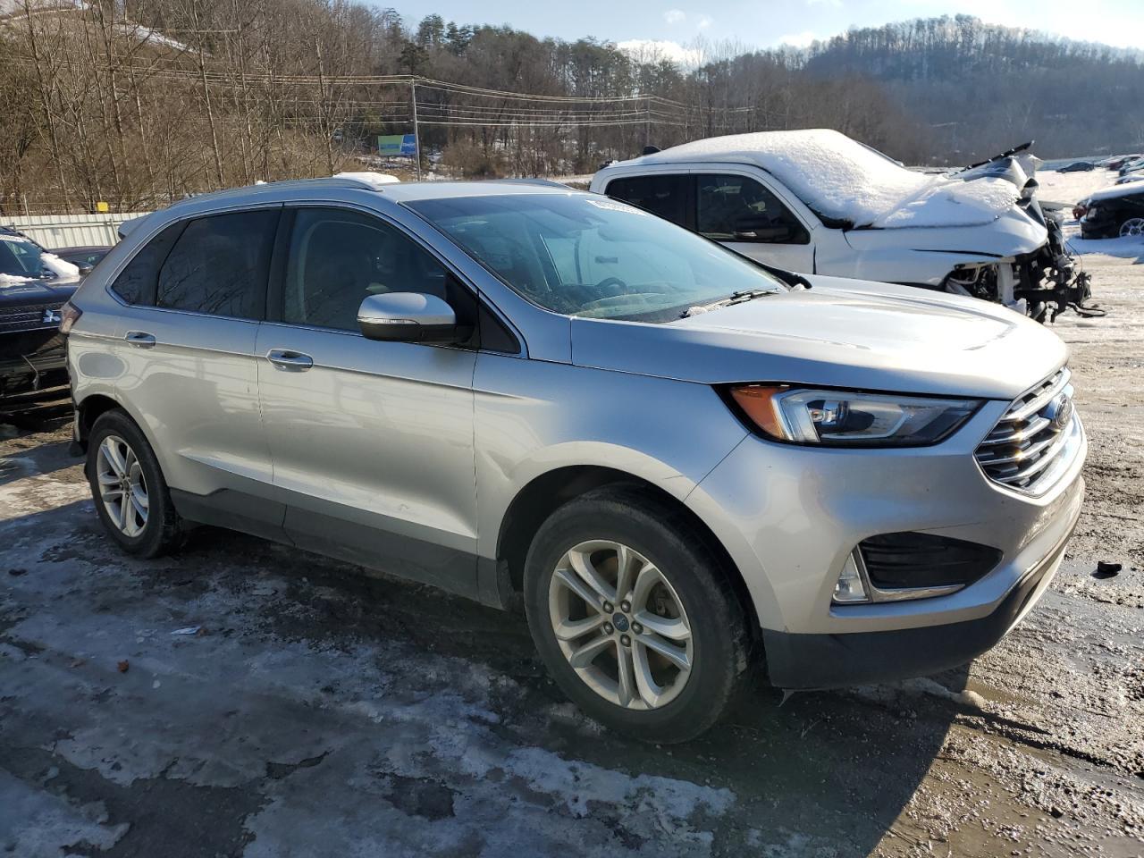 2019 Ford Edge Sel - Фото 4