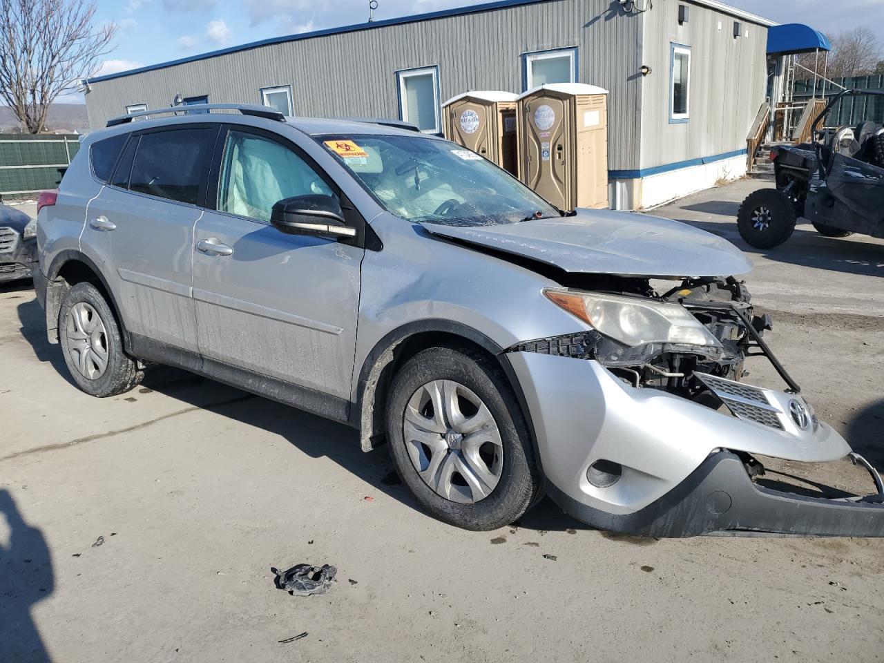 2014 Toyota Rav4 Le - Image 4
