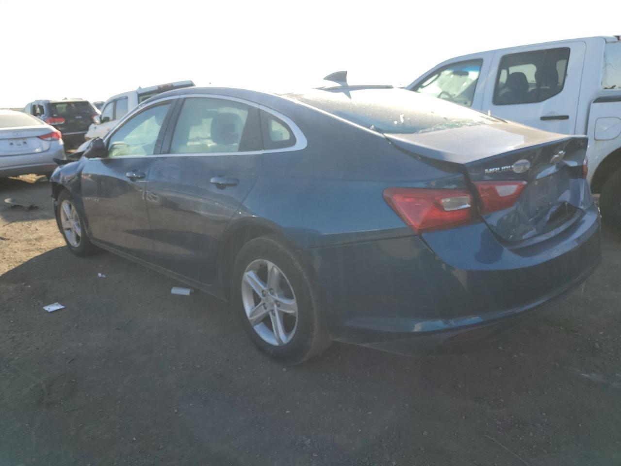 2019 Chevrolet Malibu Ls - Image 2