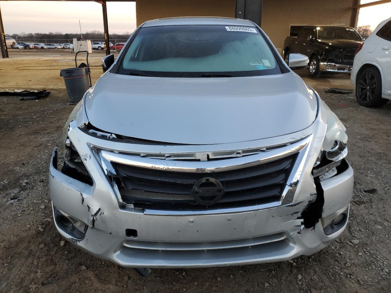 2014 Nissan Altima 2.5 - Image 5