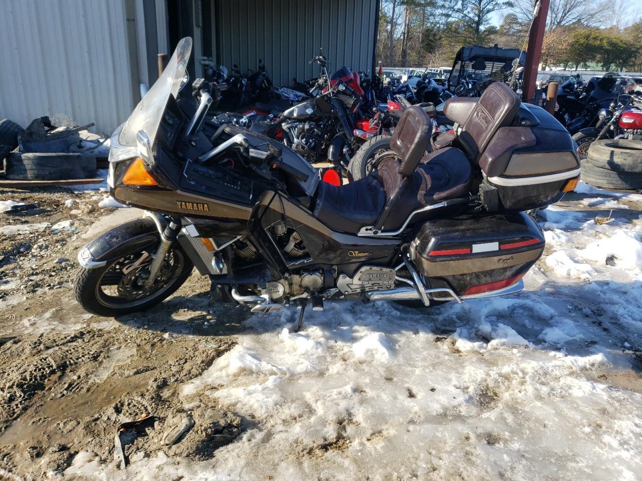 1986 Yamaha Xvz13 D - Image 3