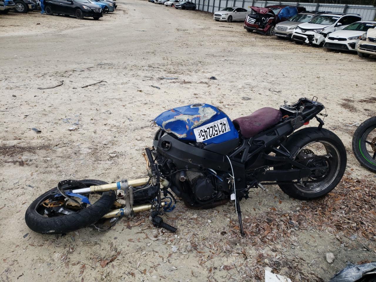 2005 Suzuki Gsx-R750 K - Фото 3