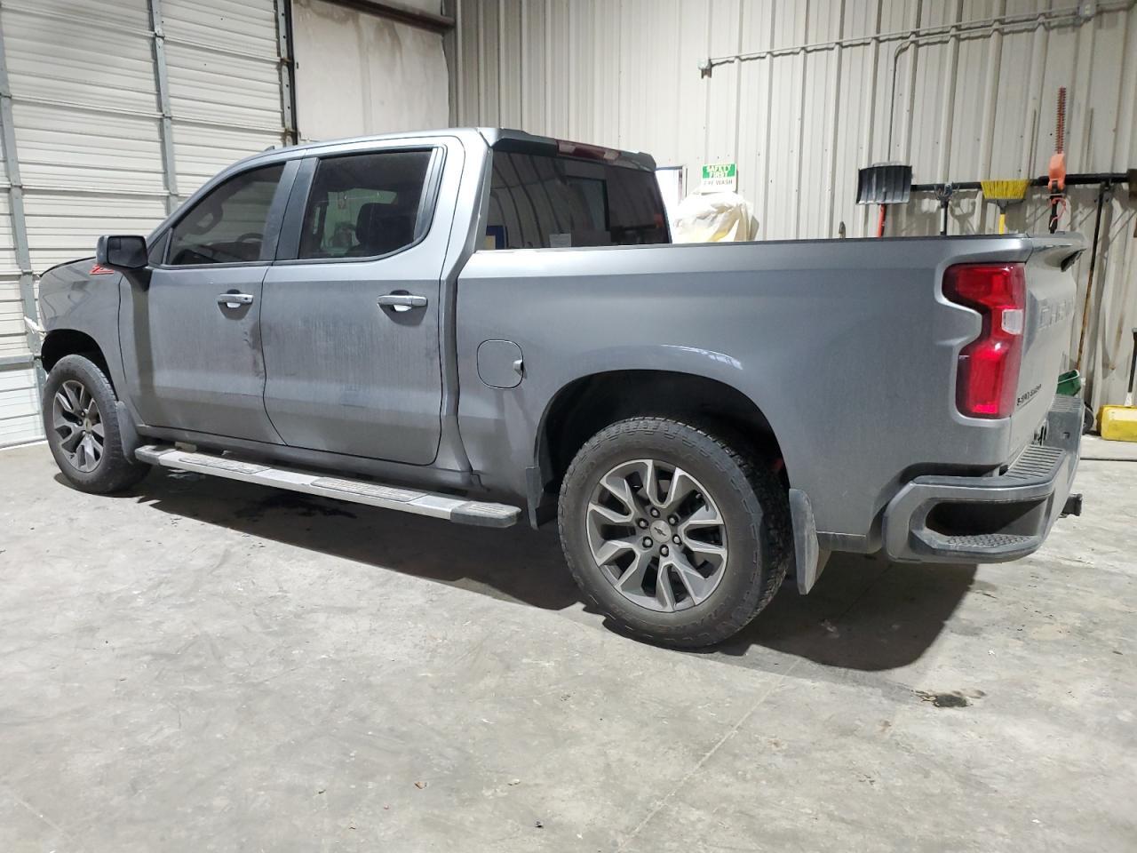2021 Chevrolet Silverado K1500 Rst - Фото 2