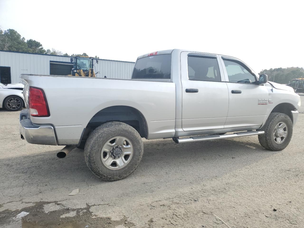 2013 Ram 2500 St - Image 3