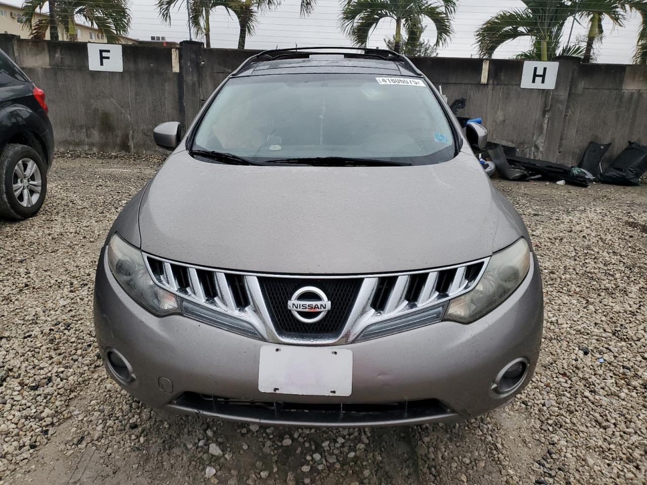 2010 Nissan Murano S - Фото 5
