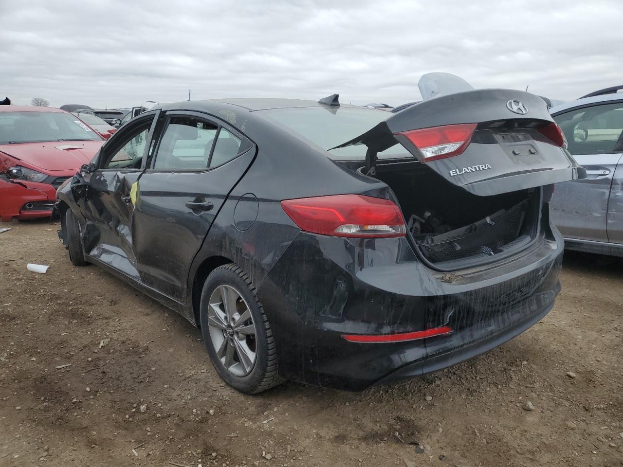 2018 Hyundai Elantra Sel - Фото 2