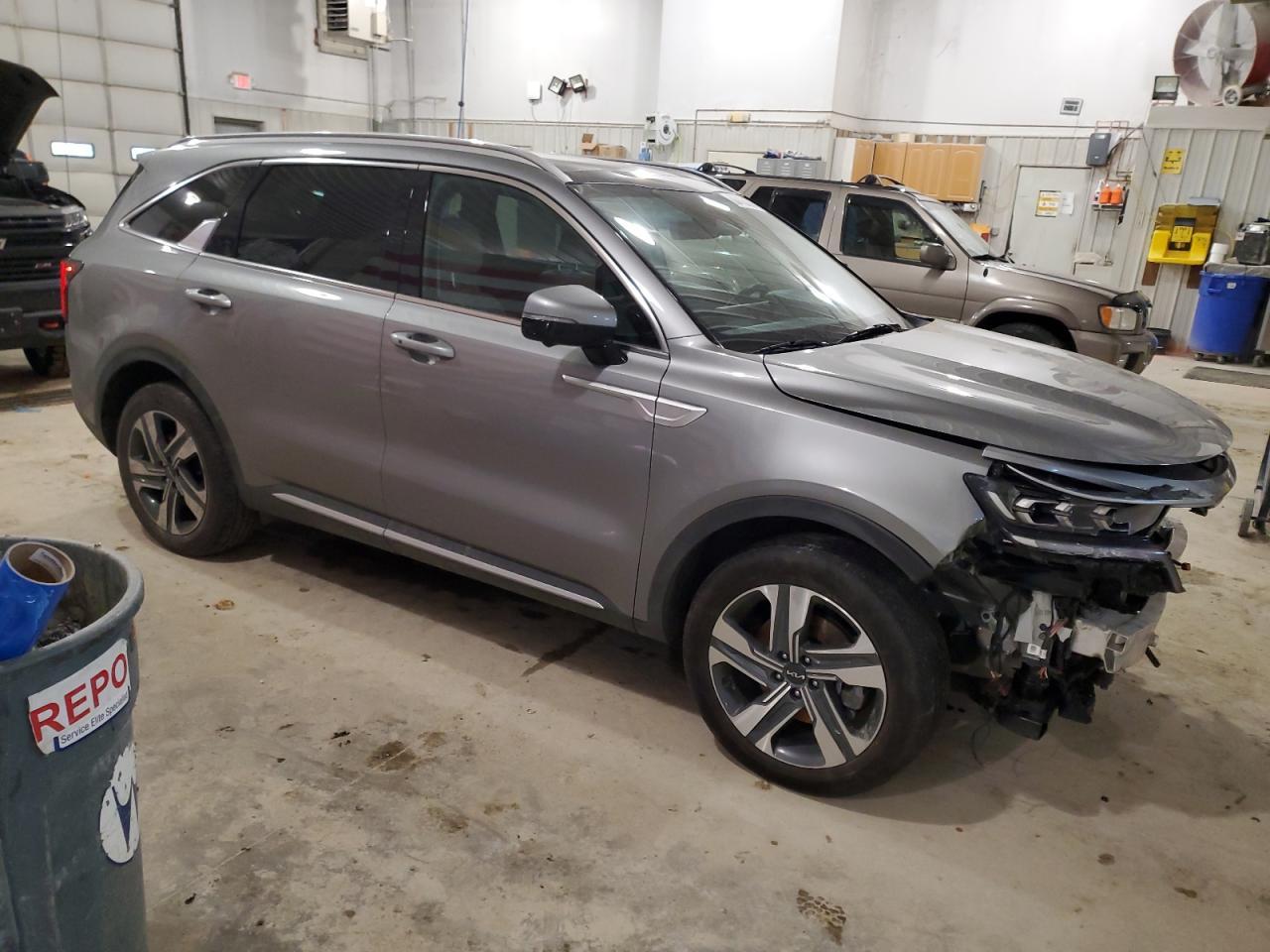 2023 Kia Sorento Sxp - Фото 4