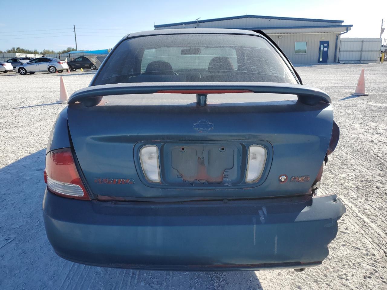2000 Nissan Sentra Base - Фото 6