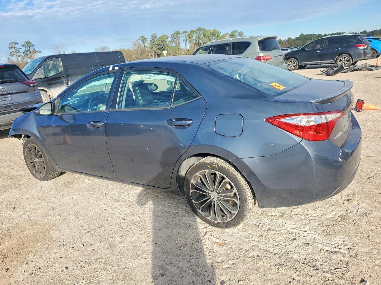 2016 Toyota Corolla L - Image 2