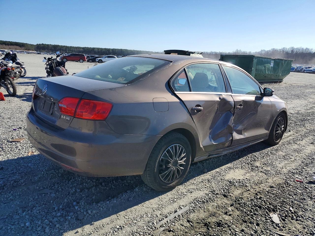 2013 Volkswagen Jetta Se - Image 3