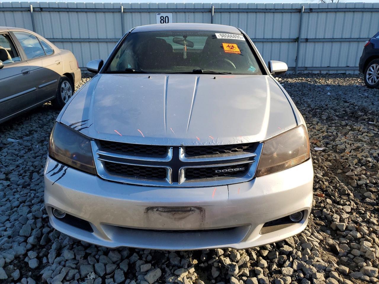 2011 Dodge Avenger Mainstreet - Image 5