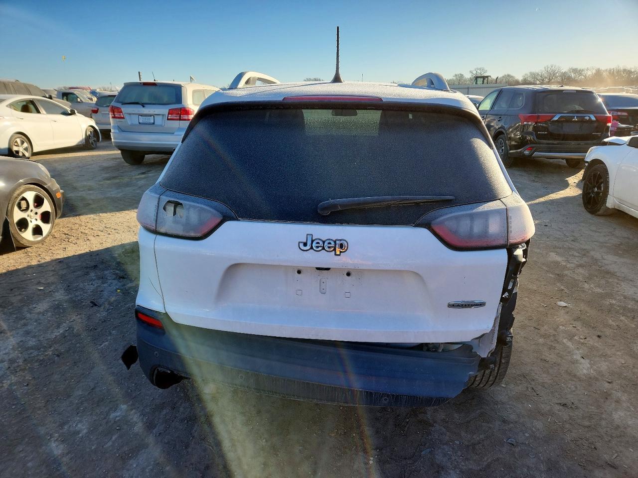 2019 Jeep Cherokee Latitude Plus - Image 6